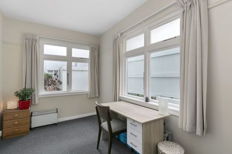 Photo of property in 1u5 Rixon Grove, Mount Victoria, Wellington, 6011
