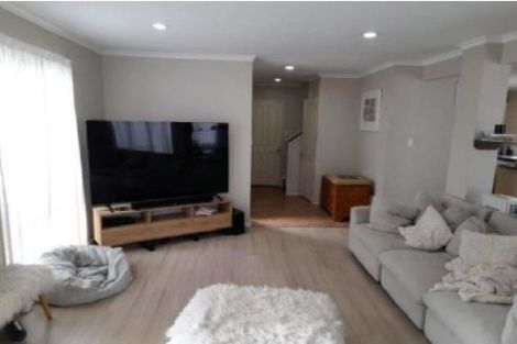 Photo of property in 26a/2 Dallinghoe Crescent, Milford, Auckland, 0620