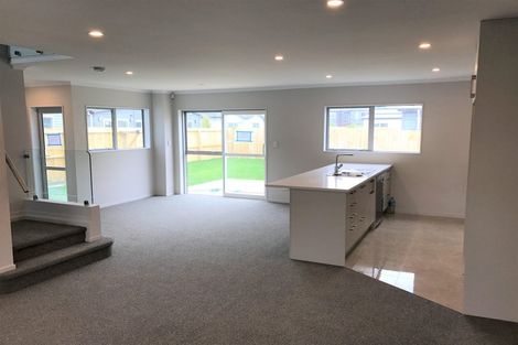 Photo of property in 4 Karetai Crescent, Favona, Auckland, 2024