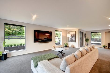 Photo of property in 27 Beaumaris Street, Outram, 9019