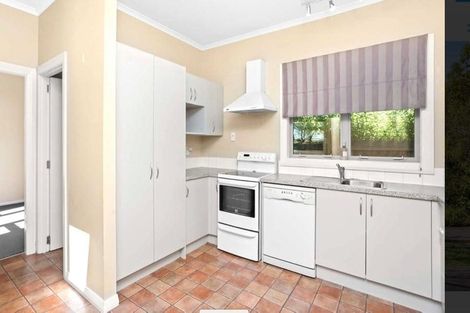 Photo of property in 6 Norwood Street, Beckenham, Christchurch, 8023