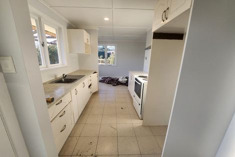 Photo of property in 216 Russell Road, Manurewa, Auckland, 2102