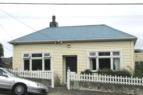 Photo of property in 126 Daniell Street, Newtown, Wellington, 6021