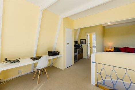 Photo of property in 9a Olive Terrace, Paraparaumu Beach, Paraparaumu, 5032