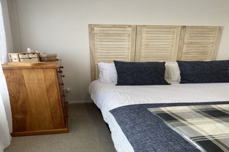 Photo of property in 6 Cook Street, Karori, Wellington, 6012