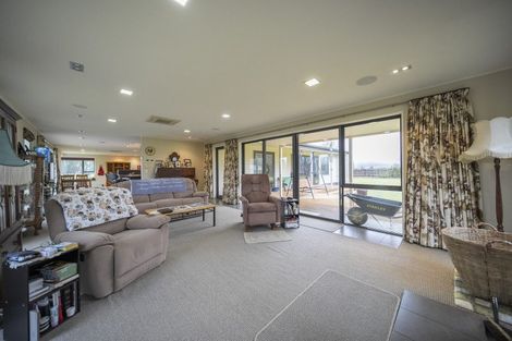 Photo of property in 1127 Te Anau Mossburn Highway, Hillside, Te Anau, 9672