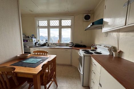 Photo of property in 4 Levy Street, Mount Victoria, Wellington, 6011