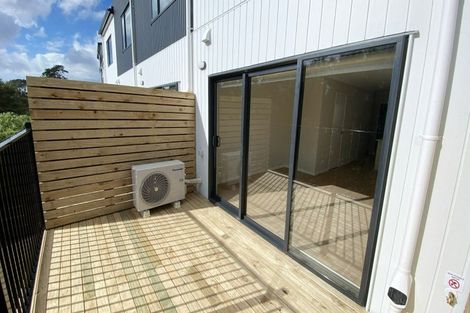 Photo of property in 2/125b Metcalfe Road, Ranui, Auckland, 0612
