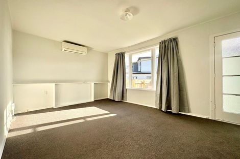 Photo of property in 4/3 Huia Grove, Elderslea, Upper Hutt, 5018