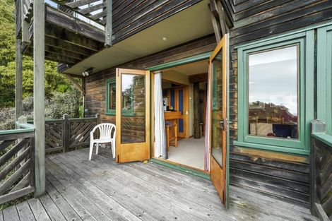 Photo of property in 21 Toledo Place, Mount Pleasant, Christchurch, 8081