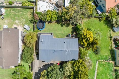 Photo of property in 8a Holiday Road, Stanmore Bay, Whangaparaoa, 0932