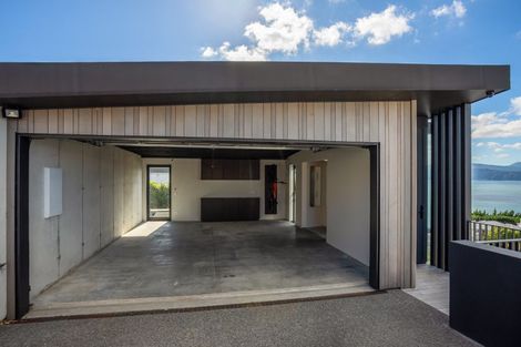 Photo of property in 14 Shalimar Crescent, Khandallah, Wellington, 6035