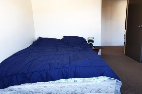 Photo of property in 189u8 Ohiro Road, Brooklyn, Wellington, 6021