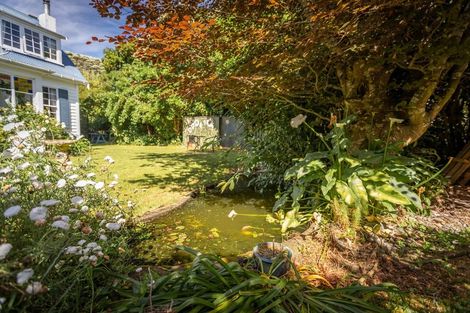 Photo of property in 106-108 Rawhiti Road, Pukerua Bay, 5026