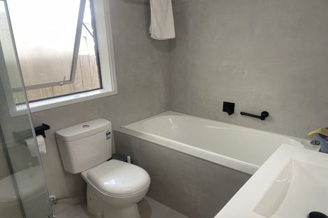 Photo of property in 16a Imperial Place, Henderson, Auckland, 0612