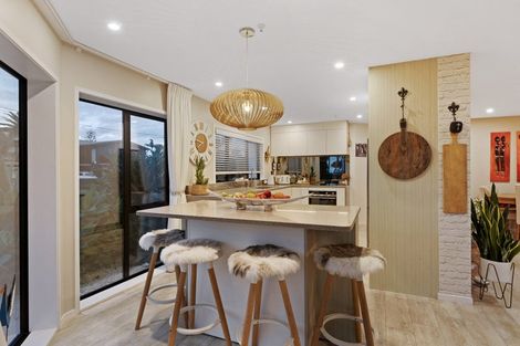 Photo of property in 1/248 Hibiscus Coast Highway, Orewa, 0931