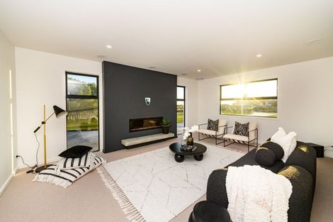 Photo of property in 11 Te Kahu Lane, Halcombe, 4779