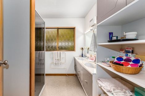 Photo of property in 37 Awanui Drive, Waikanae, 5036