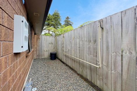 Photo of property in 108u2 Old Farm Road, Hamilton East, Hamilton, 3216