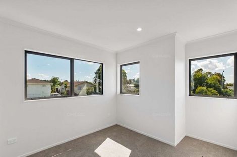 Photo of property in 184b Mahia Road, Wattle Downs, Auckland, 2103