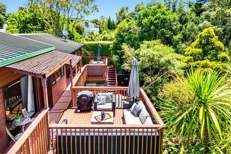 Photo of property in 7 Helvetia Drive, Browns Bay, Auckland, 0630