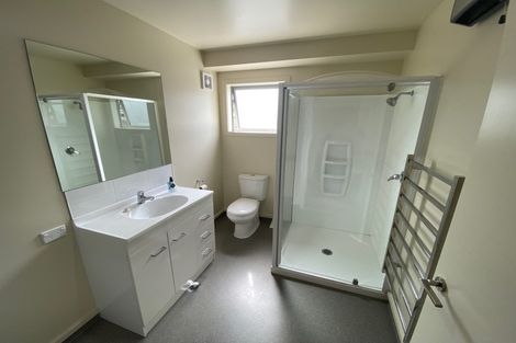 Photo of property in 28 Balgay Street, Upper Riccarton, Christchurch, 8041