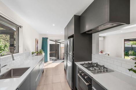 Photo of property in 72 Trafford Street, Harewood, Christchurch, 8051