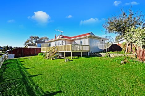 Photo of property in 3 Carter Place, Manurewa, Auckland, 2102