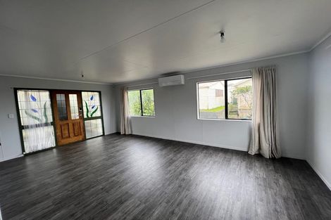 Photo of property in 15 Williams Crescent, Maketu, 3189