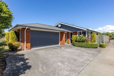 Photo of property in 11 Rossiter Avenue, Redwood, Christchurch, 8051