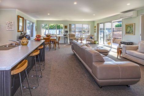 Photo of property in 80 Golden Shore Place, Coromandel, 3506
