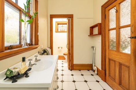 Photo of property in 84 Wilson Street, Newtown, Wellington, 6021