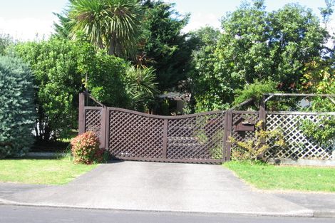 Photo of property in 9 Glenhaven Place, Te Atatu Peninsula, Auckland, 0610