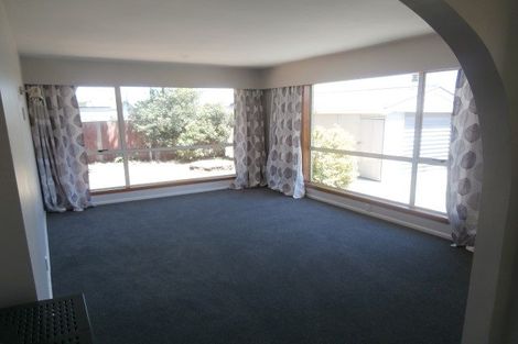 Photo of property in 8 Sylvia Street, Parklands, Christchurch, 8083