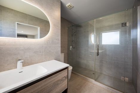 Photo of property in 2 Boocock Crescent, Orewa, 0931