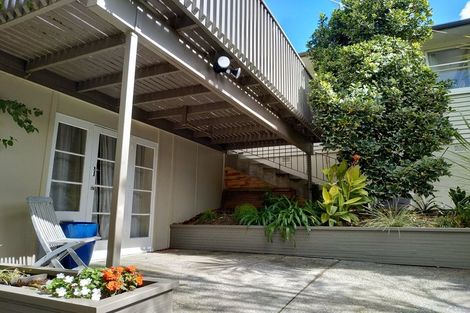 Photo of property in 7 Infidel Place, Torbay, Auckland, 0630