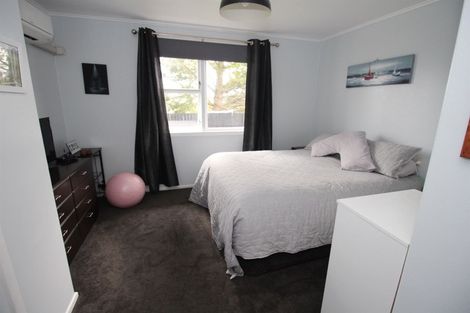 Photo of property in 4 Ngatuku Place, Tokoroa, 3420