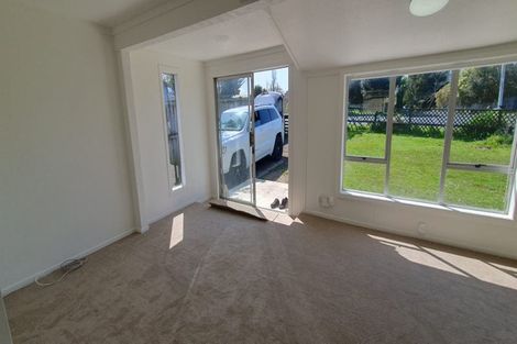 Photo of property in 138 Don Buck Road, Massey, Auckland, 0614