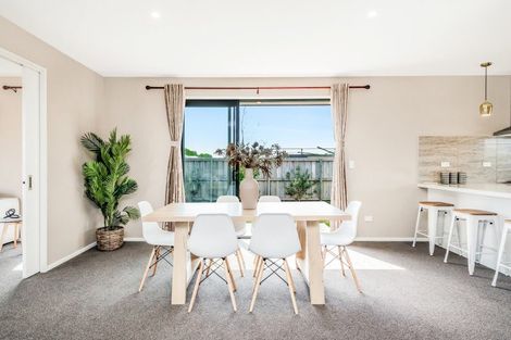 Photo of property in 17 Exeter Lane, Rolleston, 7614