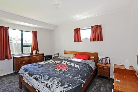 Photo of property in 506a Queen Street East, Hastings, 4122