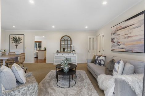 Photo of property in 4 Vida Place, Howick, Auckland, 2014