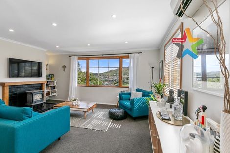 Photo of property in 44 Victory Avenue, Karori, Wellington, 6012