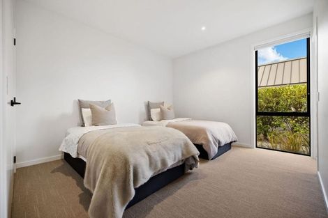 Photo of property in 1 Wanderer Lane, Jacks Point, Queenstown, 9371