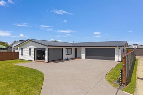 Photo of property in 14 Mary Place, Pyes Pa, Tauranga, 3112
