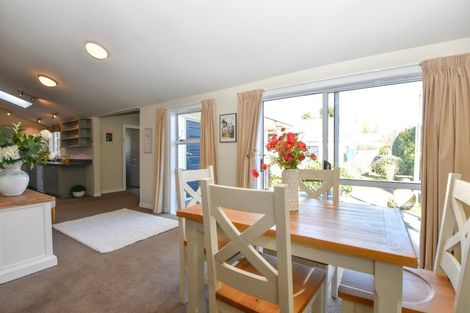 Photo of property in 60 Kuratawhiti Street, Greytown, 5712