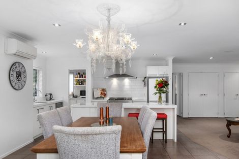 Photo of property in 17 Merriman Place, Pyes Pa, Tauranga, 3112