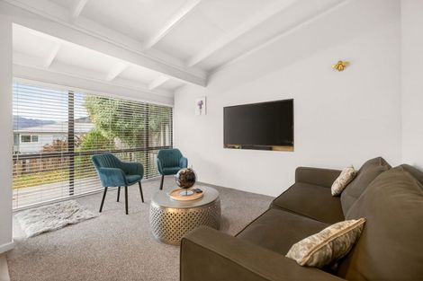 Photo of property in 1b Dart Place, Fernhill, Queenstown, 9300