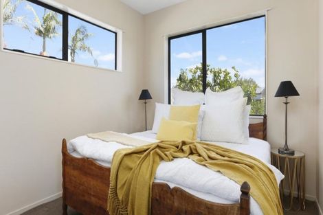 Photo of property in 1/15 Miro Road, Mangere Bridge, Auckland, 2022
