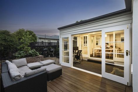 Photo of property in 155 Weston Road, St Albans, Christchurch, 8052