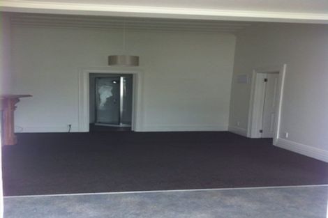Photo of property in 64 Hinemoa Street, Birkenhead, Auckland, 0626